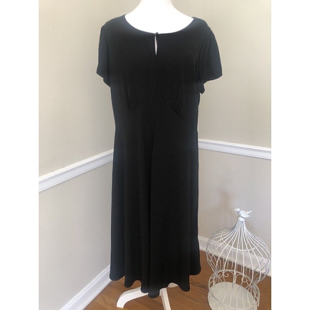 Talbots Womens Size 16 Black Short Sleeve Midi Dress